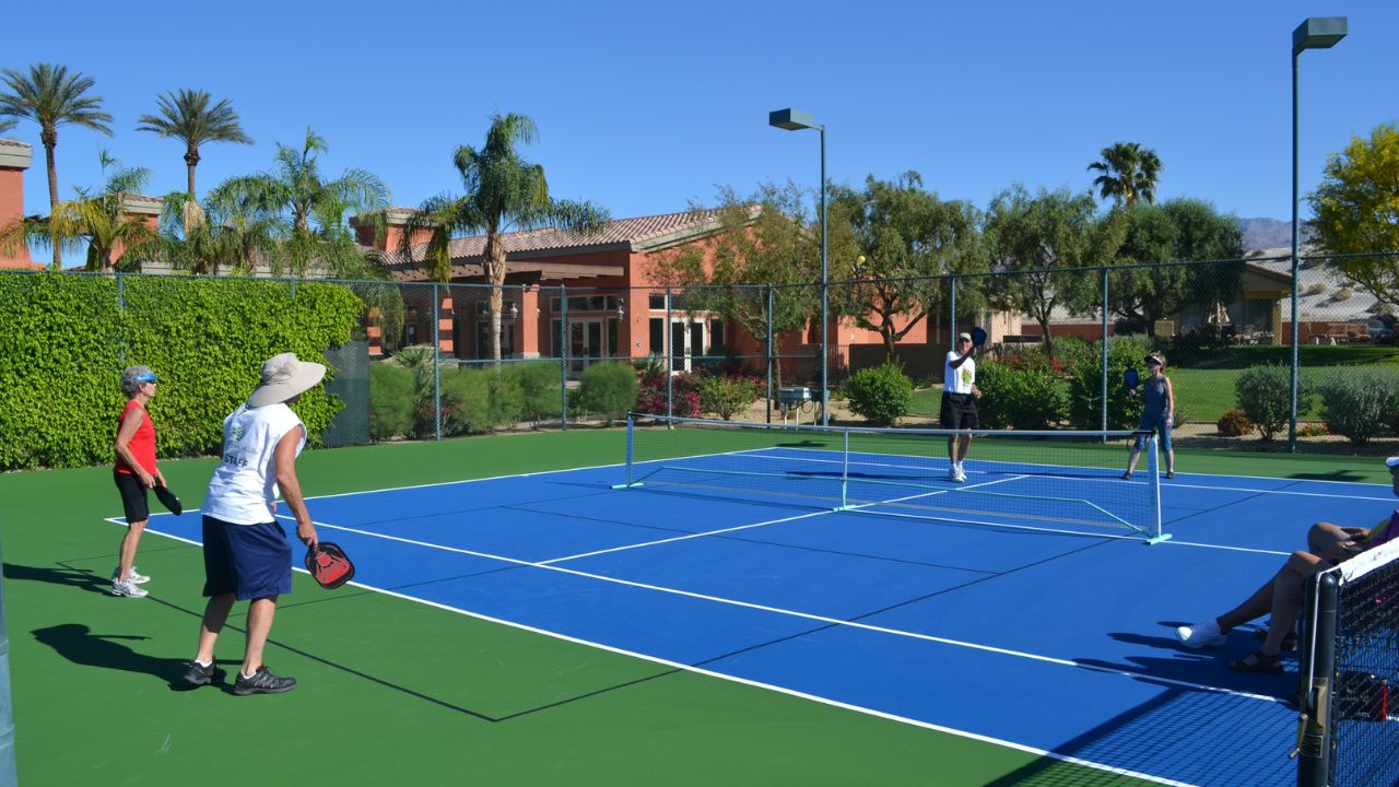 Tips for Choosing the Best Professional Pickleball Court Surfaces